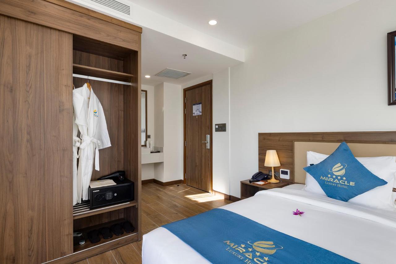 Miracle Luxury Nha Trang Hotel Bagian luar foto