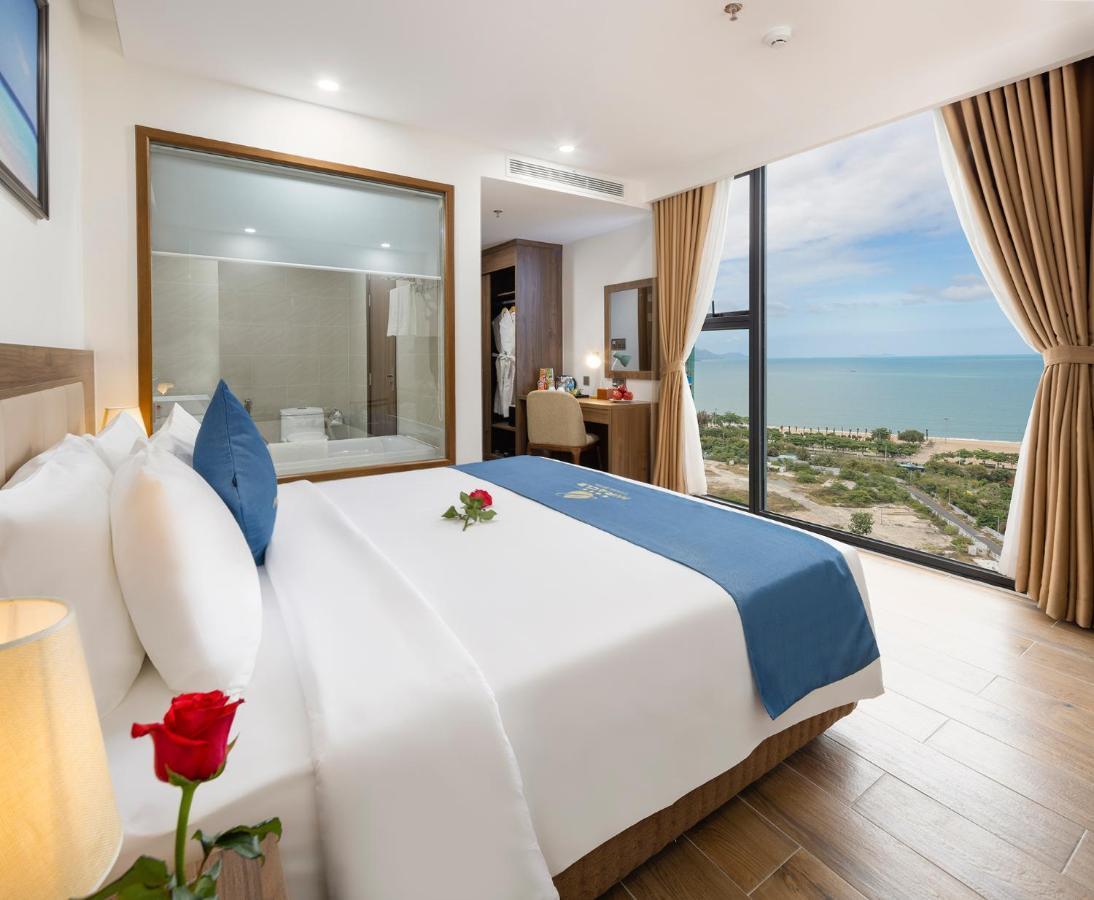 Miracle Luxury Nha Trang Hotel Bagian luar foto