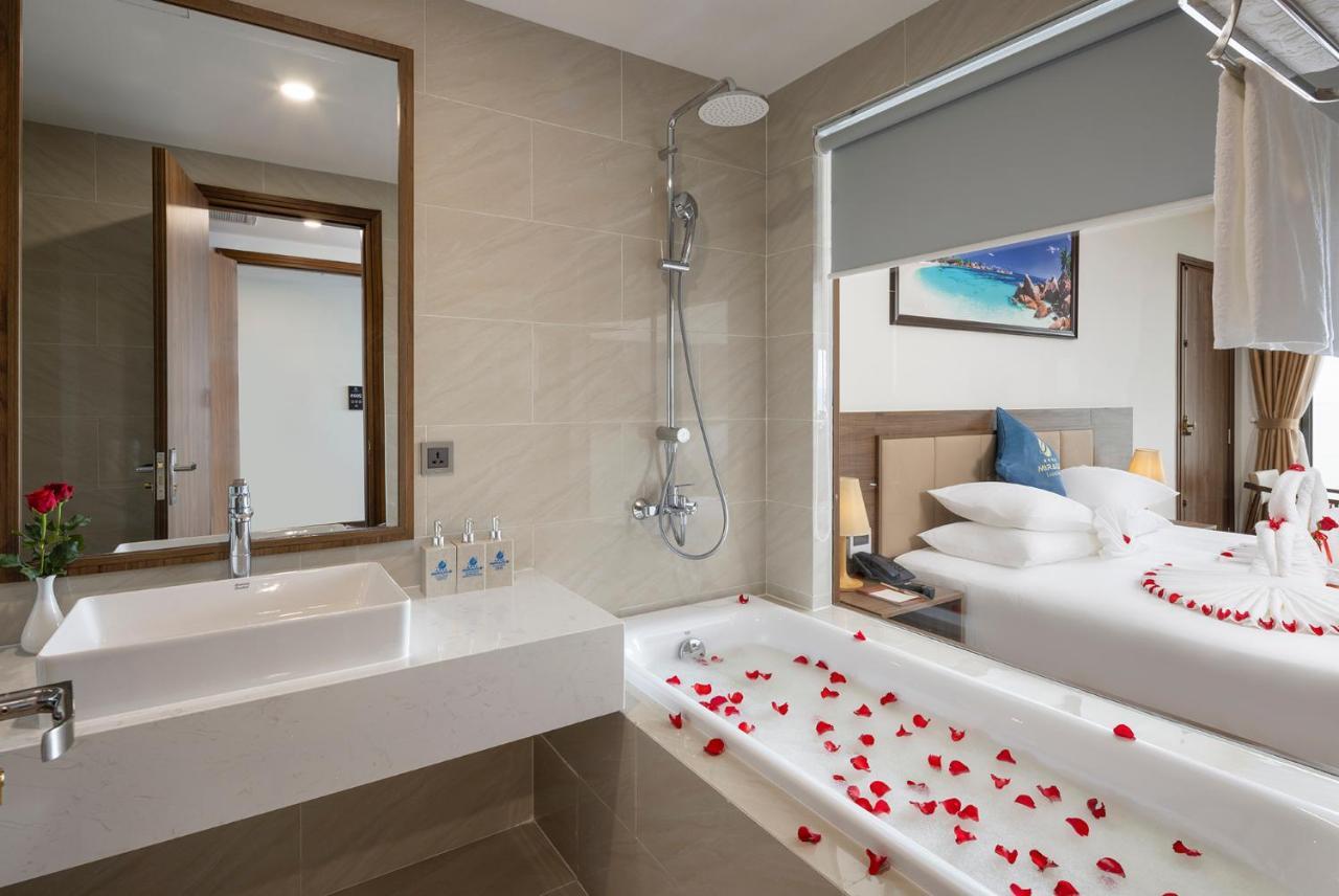 Miracle Luxury Nha Trang Hotel Bagian luar foto