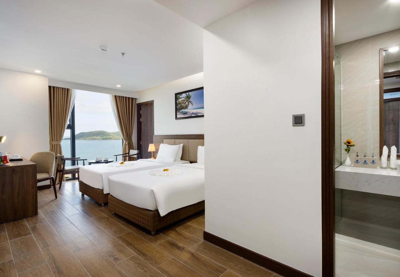 Miracle Luxury Nha Trang Hotel Bagian luar foto