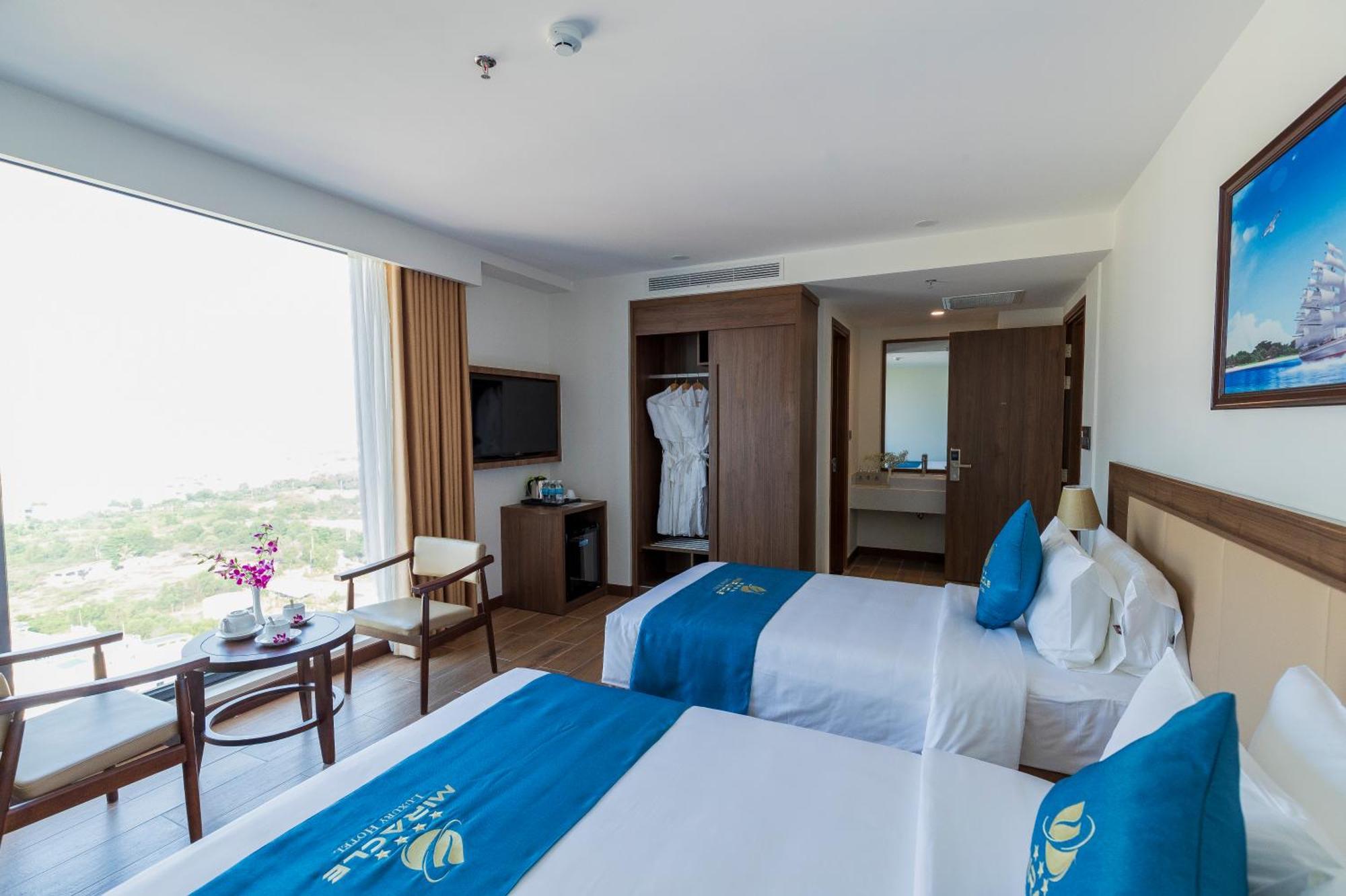 Miracle Luxury Nha Trang Hotel Bagian luar foto