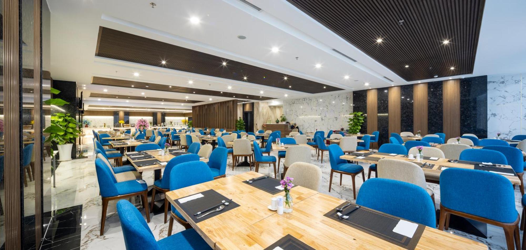Miracle Luxury Nha Trang Hotel Bagian luar foto