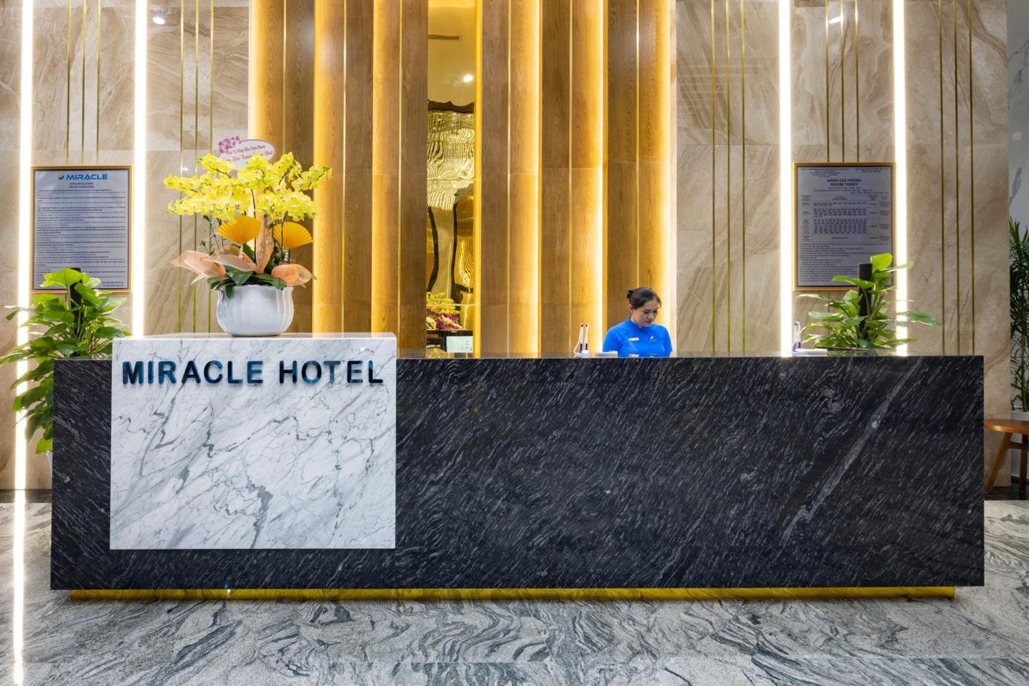 Miracle Luxury Nha Trang Hotel Bagian luar foto
